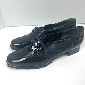 Womens Brunate Slim Line Oxford Shoes Sz 40 US 9 NARROW Wing Tip Italy Office